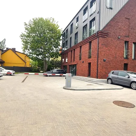 Apartman Raudonu Plytu Namai *